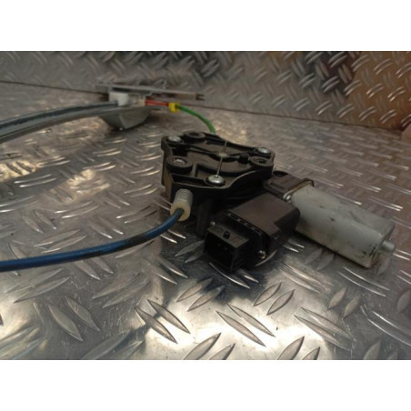 Moteur leve vitre avant droit OPEL CORSA D