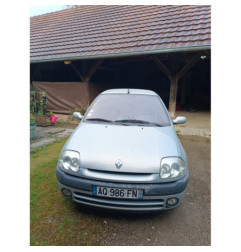 Capot RENAULT CLIO 2 Photo n°11