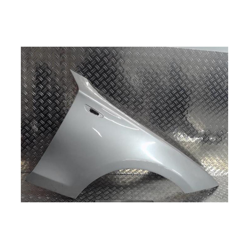 Aile avant droit BMW SERIE 1 E87