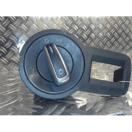 Commande de phare VOLKSWAGEN POLO 5