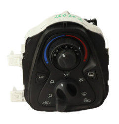 Commande chauffage TOYOTA AYGO 2 Photo n°1