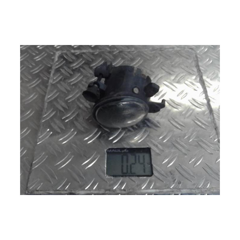 Anti brouillard gauche (feux) MERCEDES CLASSE C 204