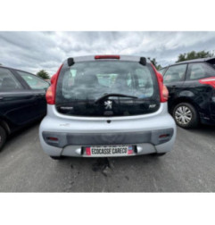 Vitre arriere gauche PEUGEOT 107 Photo n°19