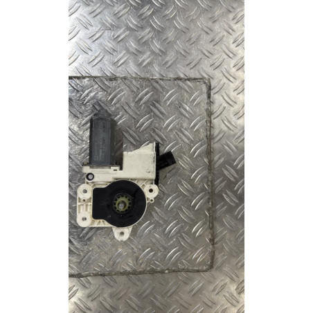 Moteur leve vitre arriere gauche OPEL SIGNUM