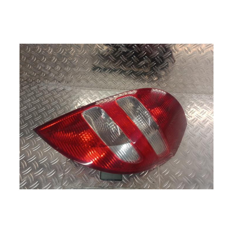 Feu arriere principal droit (feux) MERCEDES CLASSE A 169