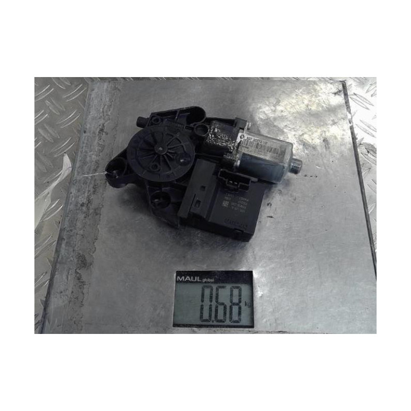 Moteur leve vitre avant droit RENAULT SCENIC 3
