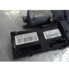 Moteur leve vitre avant gauche RENAULT SCENIC 3 Photo n°4