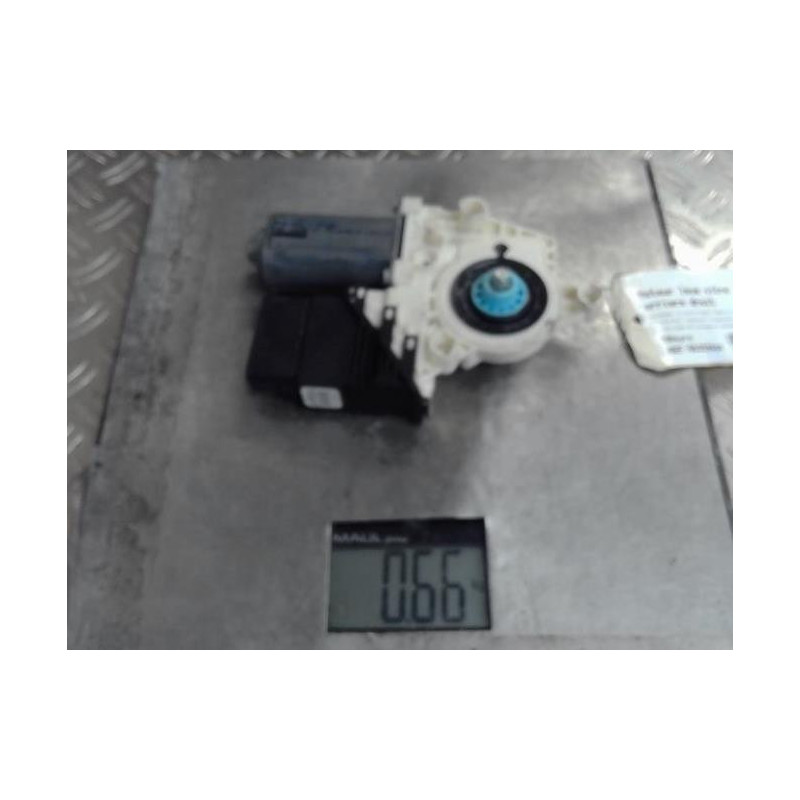 Moteur leve vitre arriere droit VOLKSWAGEN TOURAN 1