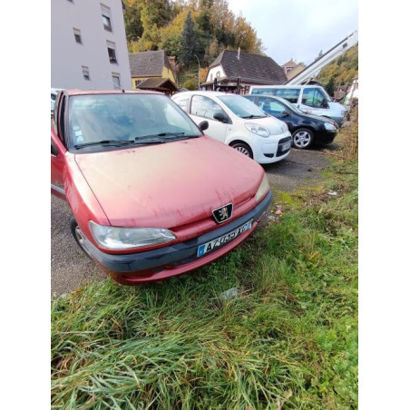 Aile avant droit PEUGEOT 306 Photo n°1