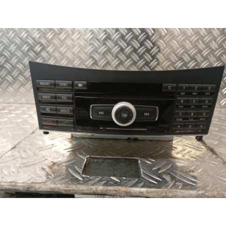 Autoradio d'origine MERCEDES CLASSE E 207 Photo n°1