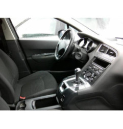 Ceinture arriere gauche PEUGEOT 5008 1 Photo n°8