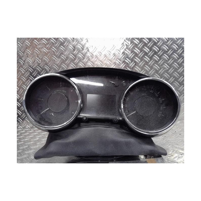 Compteur PEUGEOT 5008 1