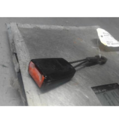 Attache ceinture avant gauche VOLKSWAGEN CRAFTER 1 Photo n°1