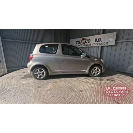 Capot TOYOTA YARIS 1