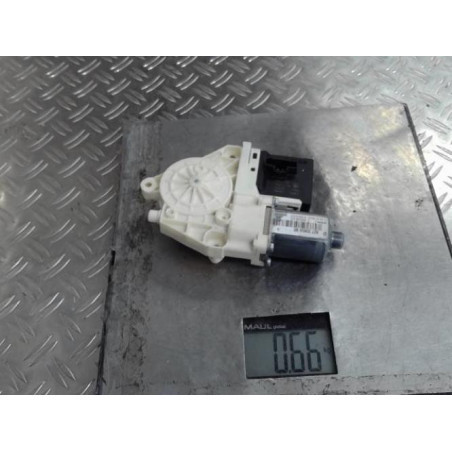 Moteur leve vitre arriere droit RENAULT MEGANE 3 Photo n°1