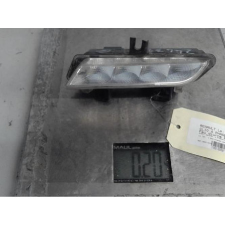 Feu diurne avant gauche RENAULT CLIO 4 Photo n°1