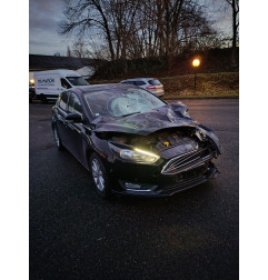 Custode arriere droit FORD FOCUS 3