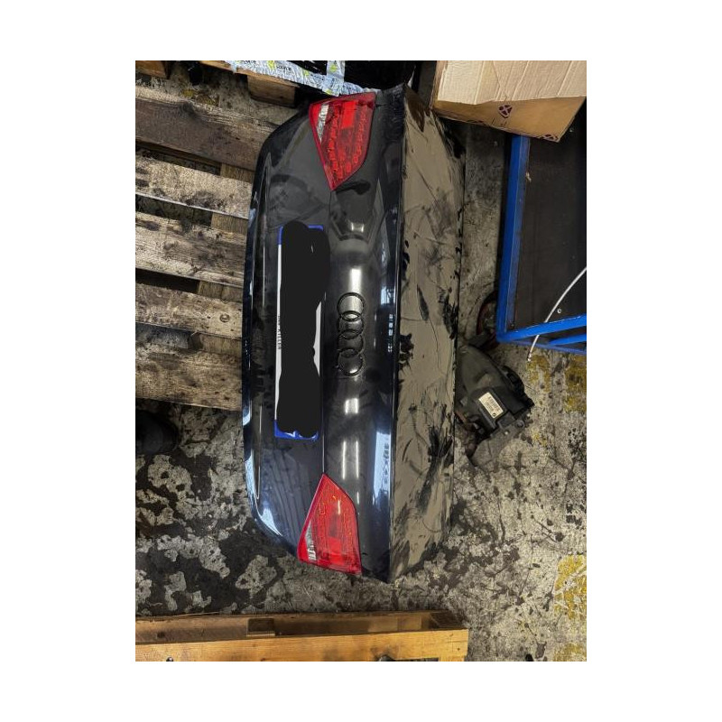 Malle/Hayon arriere AUDI A4 3