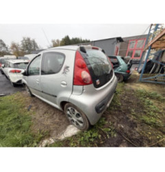 Ceinture avant gauche PEUGEOT 107 Photo n°18