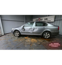 Compresseur clim SKODA OCTAVIA 2 Photo n°7