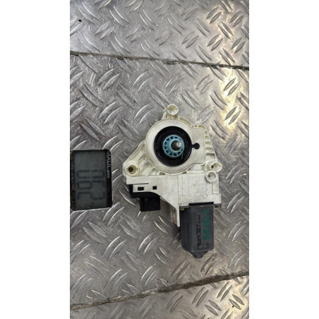 Moteur leve vitre avant gauche AUDI A6 3 Photo n°1