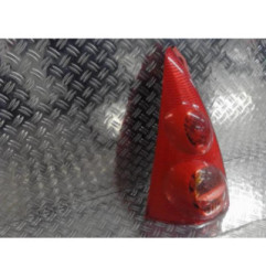 Feu arriere principal gauche (feux) PEUGEOT 107 Photo n°3