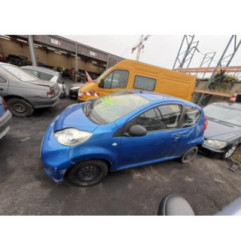 Feu arriere principal gauche (feux) PEUGEOT 107 Photo n°17