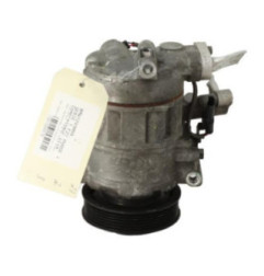 Compresseur clim BMW SERIE 1 F21 Photo n°4