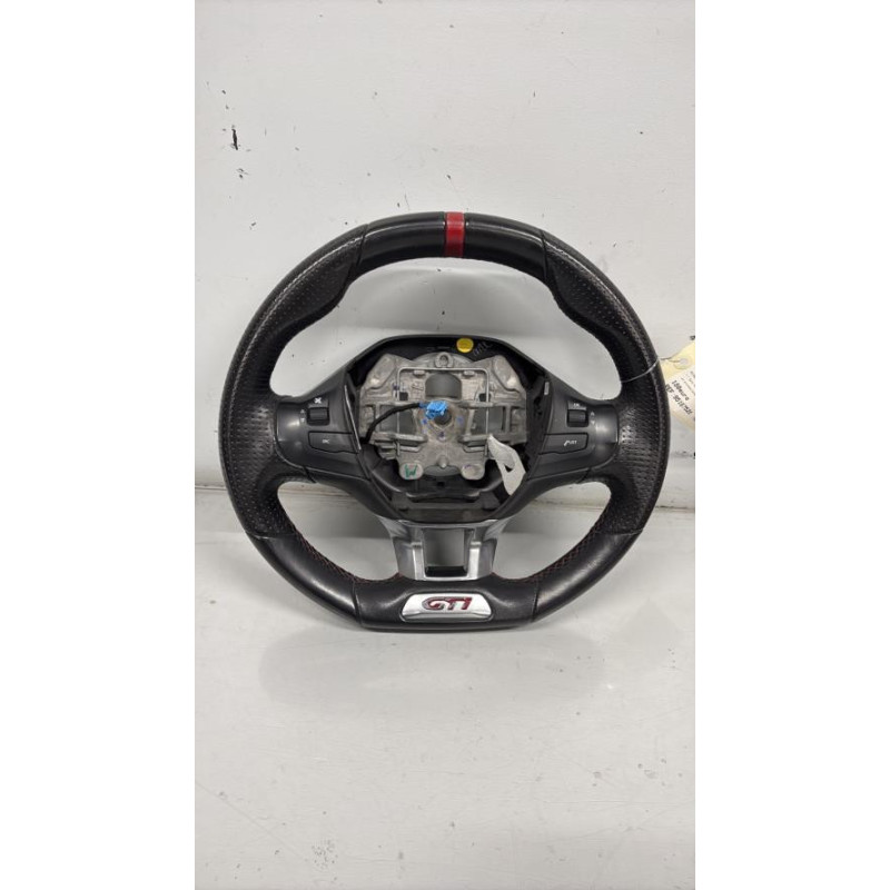 Volant PEUGEOT 208 1