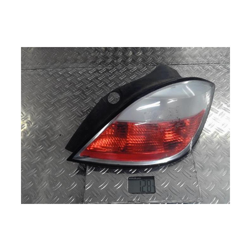 Feu arriere principal droit (feux) OPEL ASTRA H