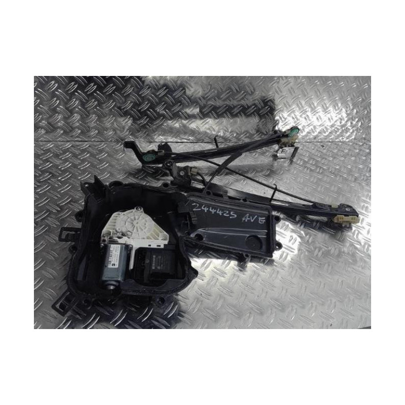 Moteur leve vitre avant gauche SEAT LEON 2