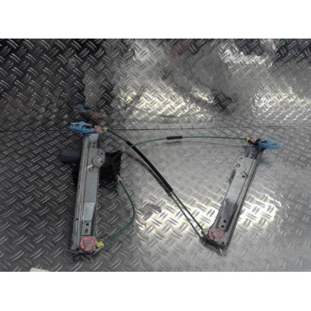 Moteur leve vitre avant gauche OPEL CORSA D