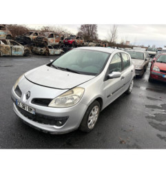 Compresseur clim RENAULT CLIO 3 Photo n°19