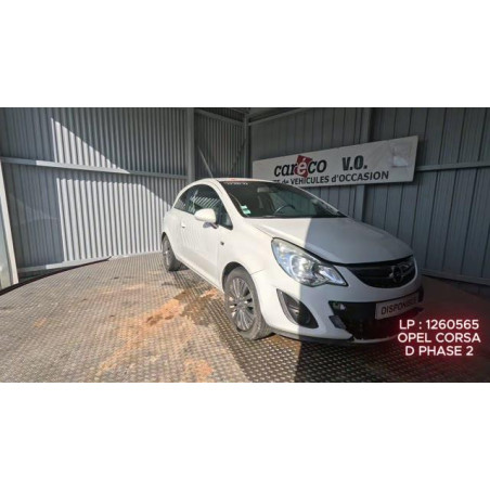 Compresseur clim OPEL CORSA D Photo n°1