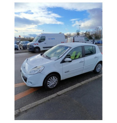 Capot RENAULT CLIO 3 Photo n°19