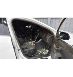Compresseur clim VOLVO V 40 2 Photo n°10
