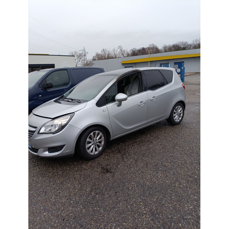 Boitier BSI OPEL MERIVA B