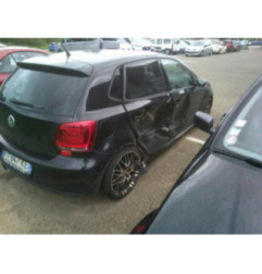 Malle/Hayon arriere VOLKSWAGEN POLO 5 Photo n°10