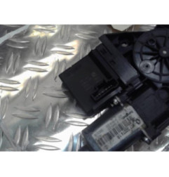 Moteur leve vitre avant droit RENAULT SCENIC 3