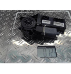 Moteur leve vitre avant gauche RENAULT SCENIC 3 Photo n°1