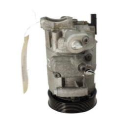 Compresseur clim VOLKSWAGEN GOLF 6 Photo n°4