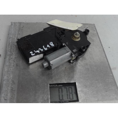 Moteur leve vitre avant droit VOLKSWAGEN TOUAREG 1 Photo n°1