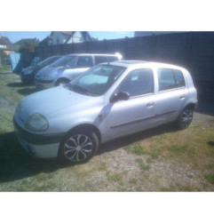 Capot RENAULT CLIO 2 Photo n°1