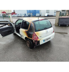 Moteur RENAULT CLIO 2 CAMPUS Photo n°11