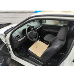 Moteur RENAULT CLIO 2 CAMPUS Photo n°20