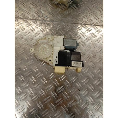 Moteur leve vitre avant droit PEUGEOT 307