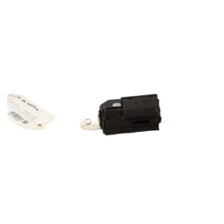 Serrure de coffre OPEL CORSA D