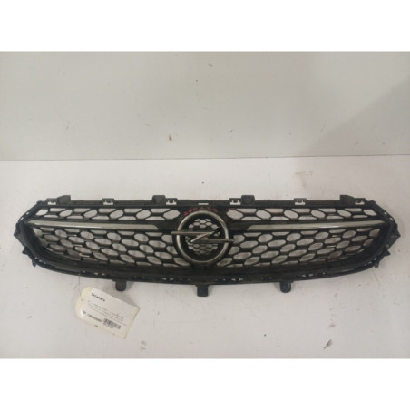 Calandre OPEL CORSA F Photo n°1