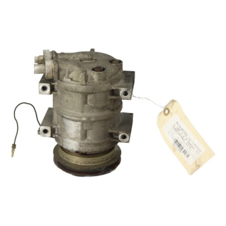 Compresseur clim MITSUBISHI L 200 2 Photo n°1