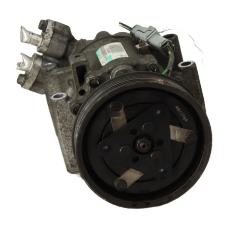 Compresseur clim RENAULT CLIO 3 Photo n°1